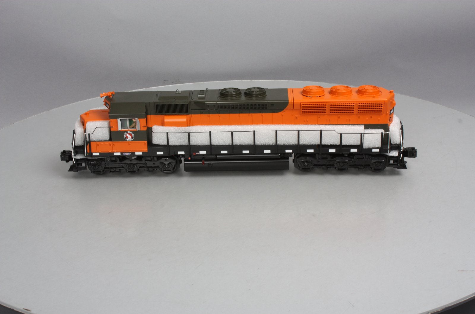 MTH 20-2935-3 Great Northern SD45 Low Hood Non-Powered Diesel Engine #416
