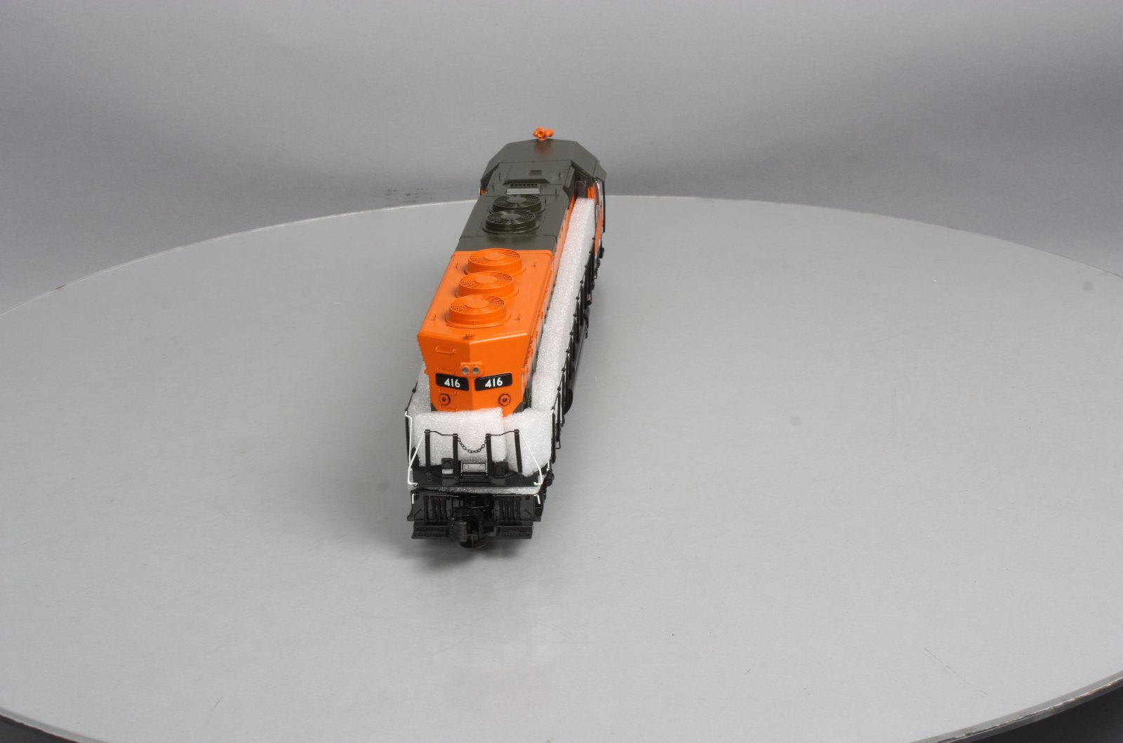 MTH 20-2935-3 Great Northern SD45 Low Hood Non-Powered Diesel Engine #416