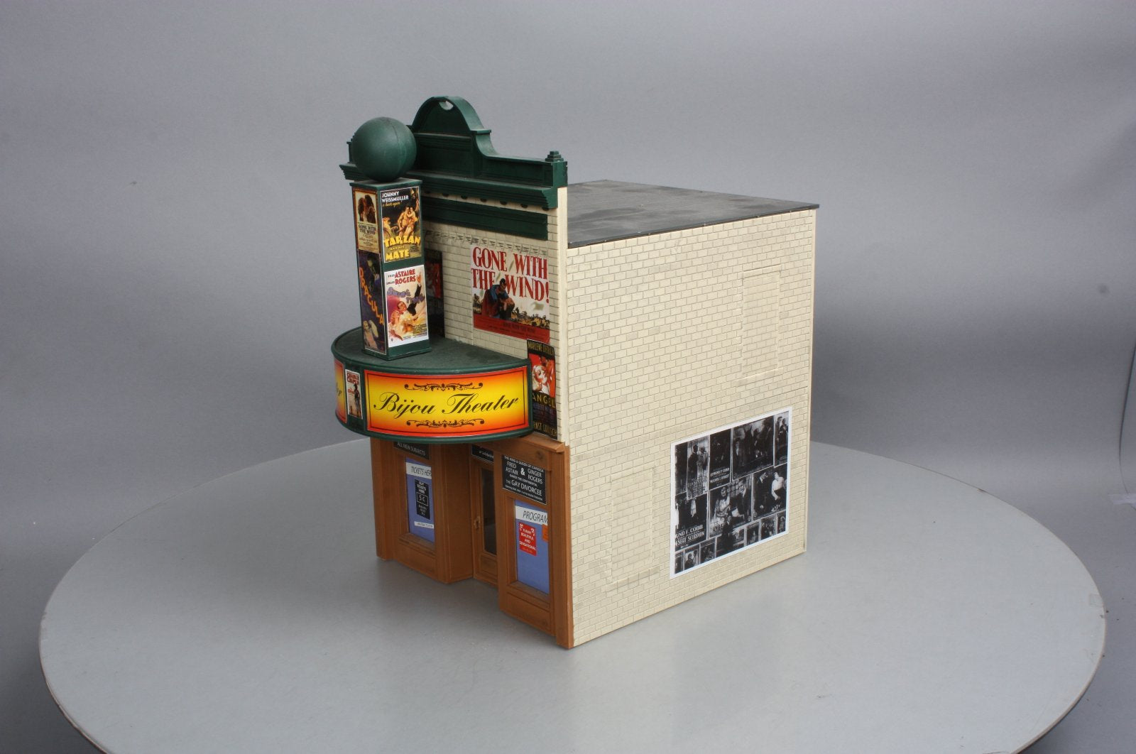 Piko 62233 G Bijou Theatre G Scale Built-Up Building