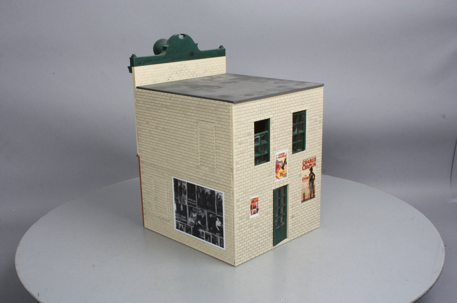 Piko 62233 G Bijou Theatre G Scale Built-Up Building