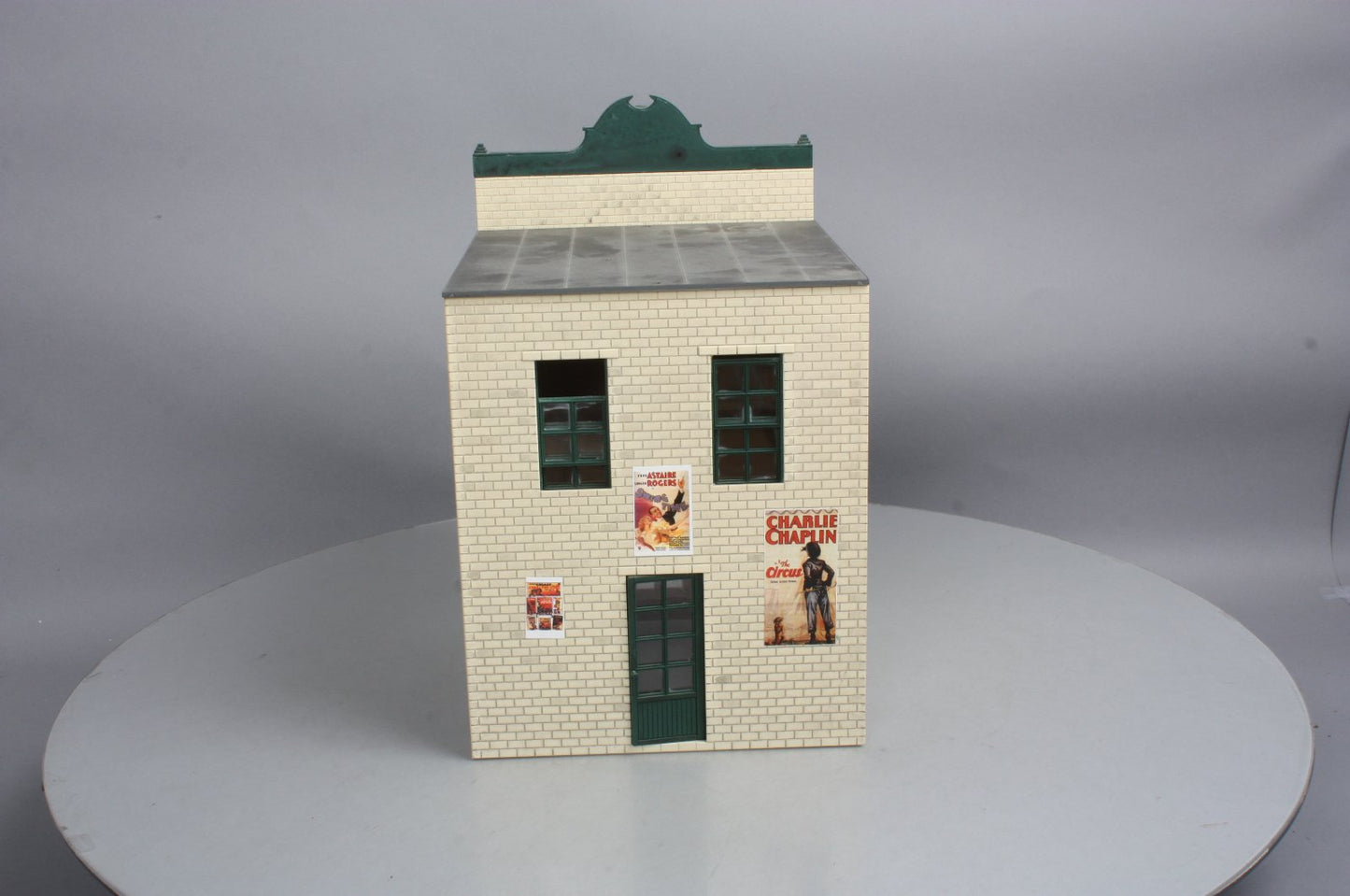 Piko 62233 G Bijou Theatre G Scale Built-Up Building