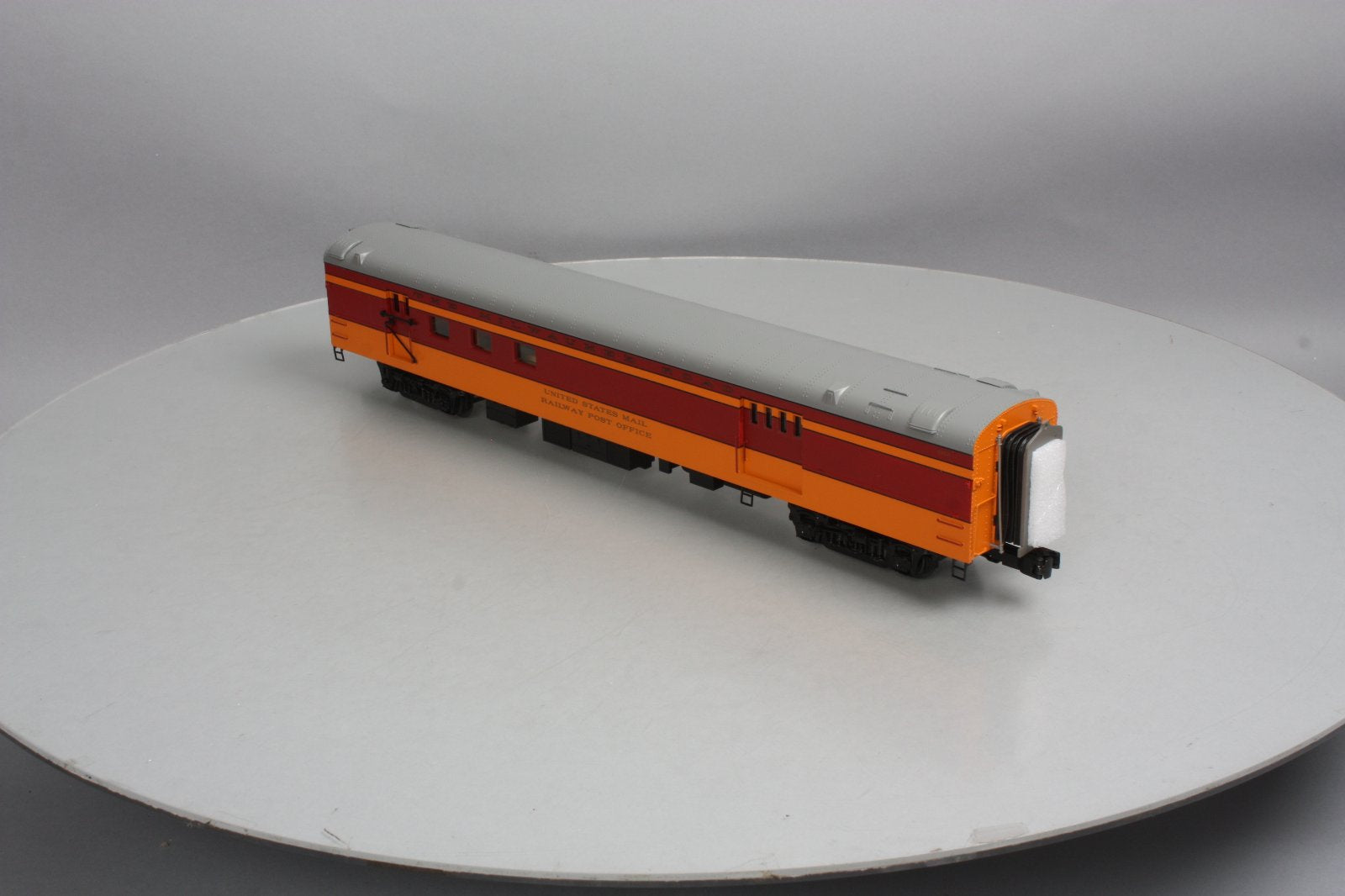 MTH 20-68173 O Gauge Milwaukee Rd 70' ABS RPO PASSENGER CAR