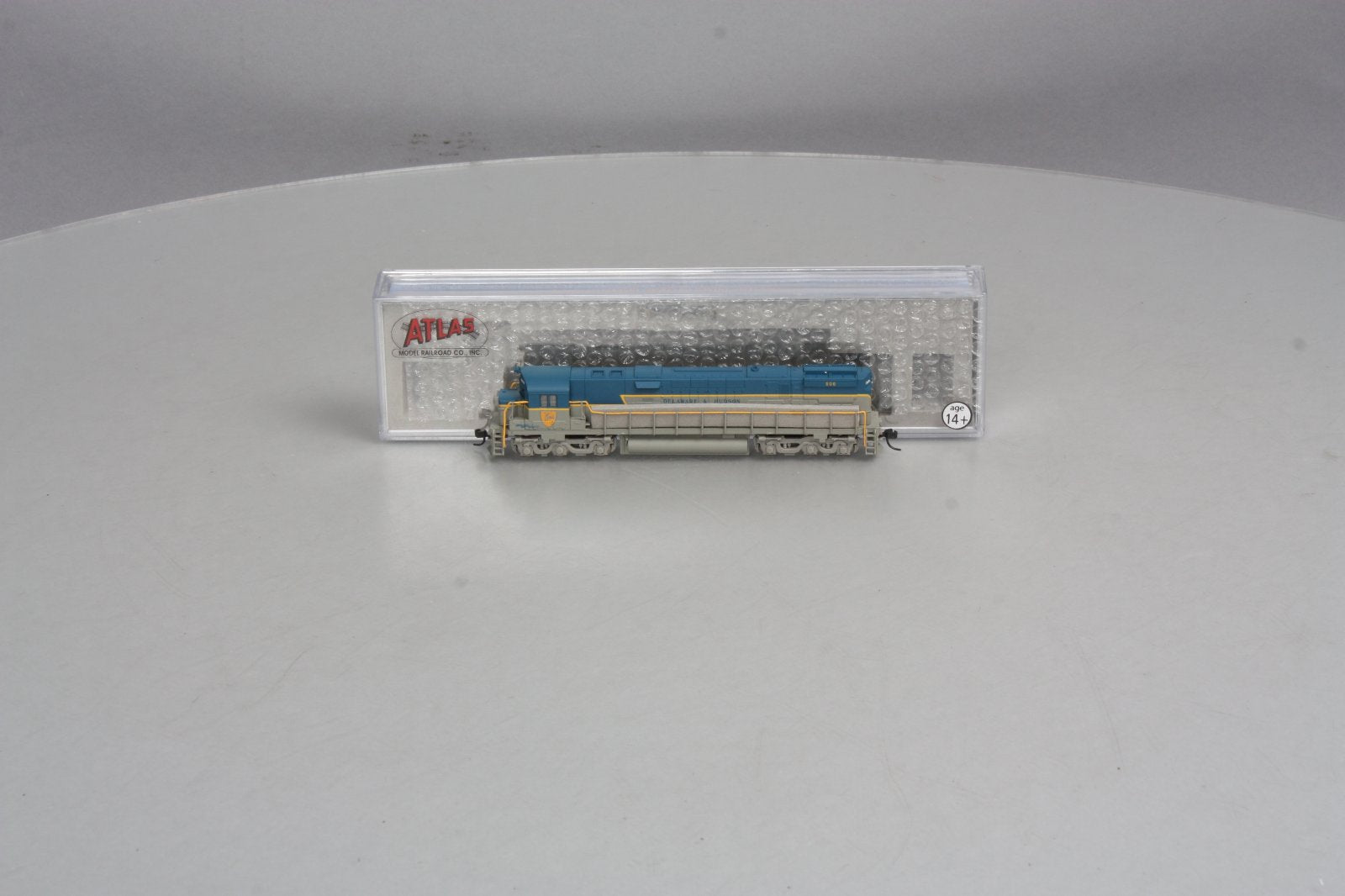 Atlas 54022 N Scale Delaware & Hudson C-628 Phase 1 Diesel Locomotive #606