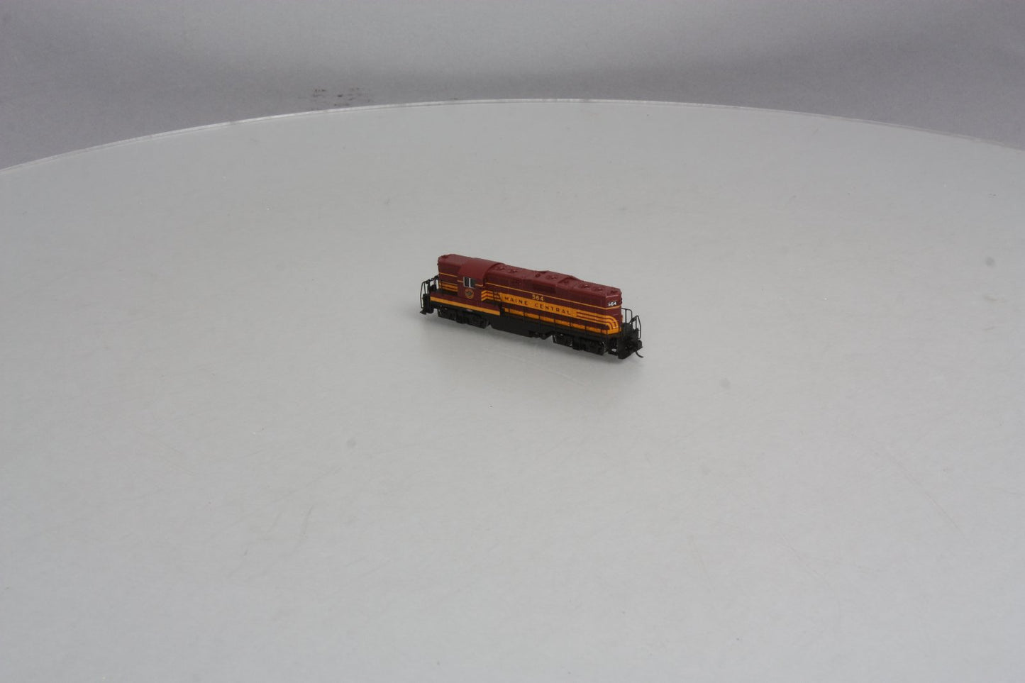 Atlas 48046 Maine Central GP-7 Phase 1 Diesel Locomotive