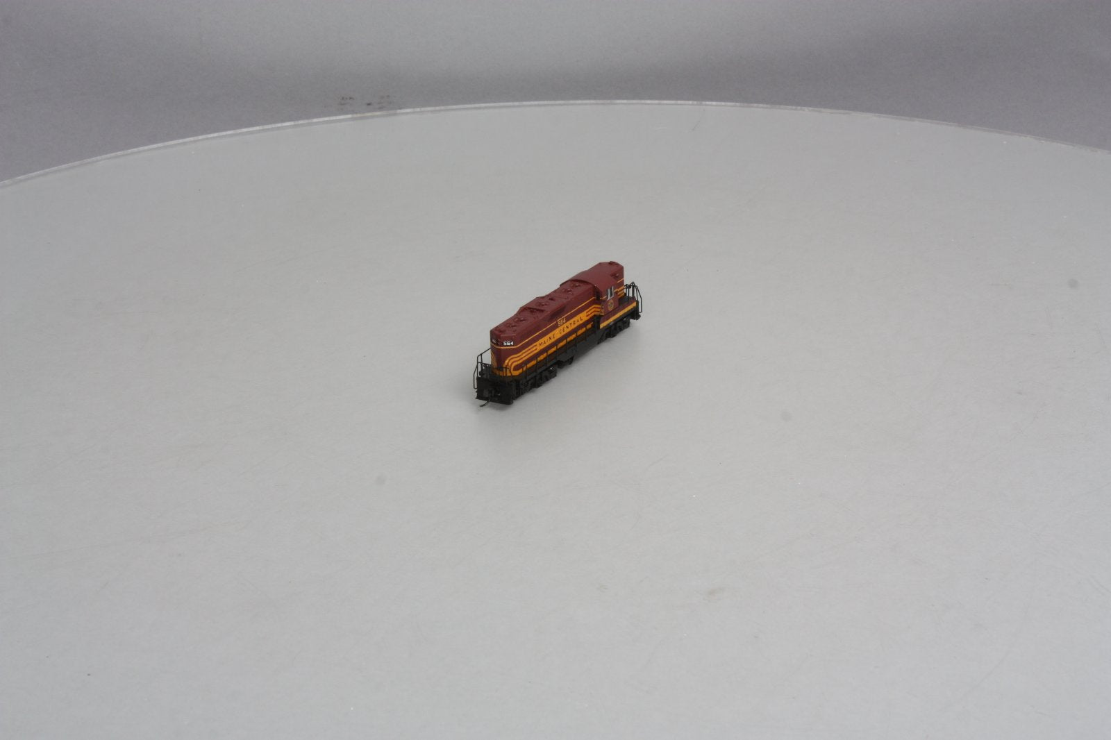 Atlas 48046 Maine Central GP-7 Phase 1 Diesel Locomotive