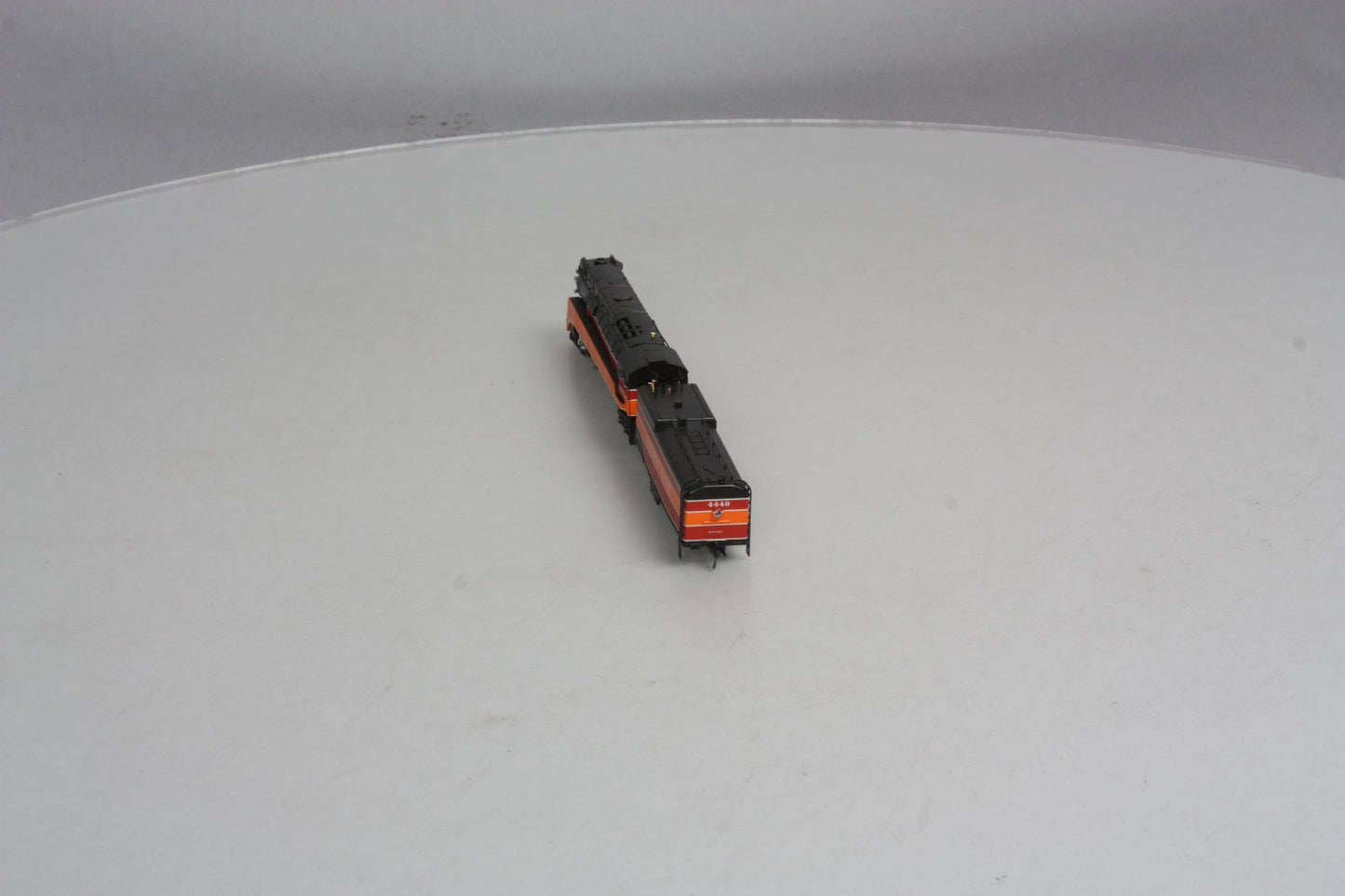 Con-Cor 01-3854 N Scale GS-4 SP Daylight 4-8-4 Steam Locomotive & Tender