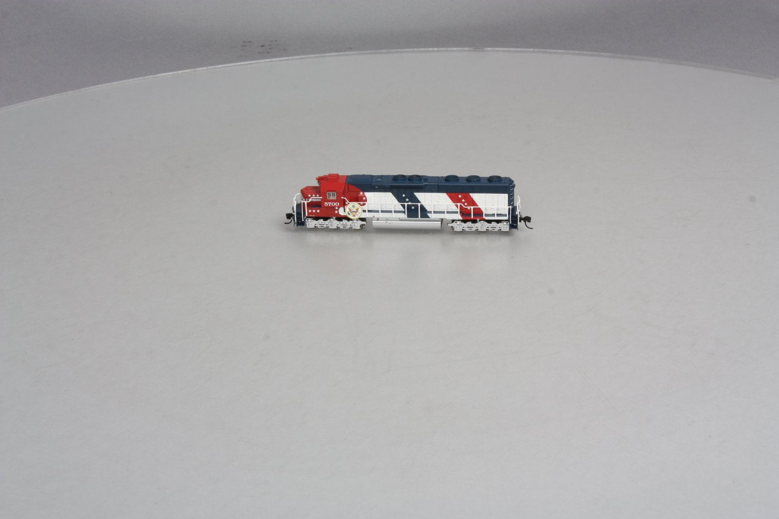 InterMountain 69596 N Atchison Topeaka Santa Fe Bicentenial SD45-2 #5704