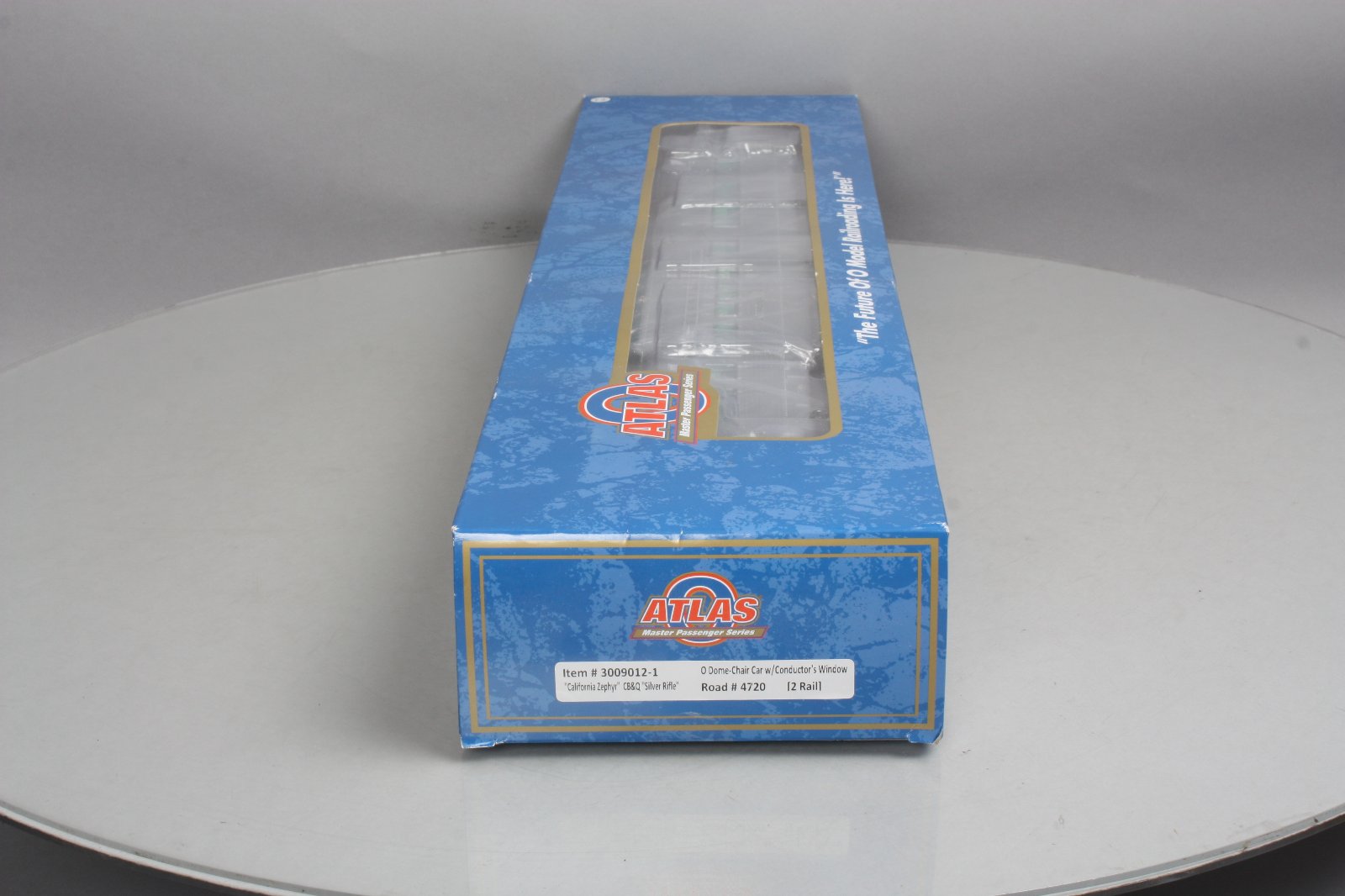 Atlas 3009012-1 CB&Q Cali Zephyr  Dome Chair Car (2-Rail)