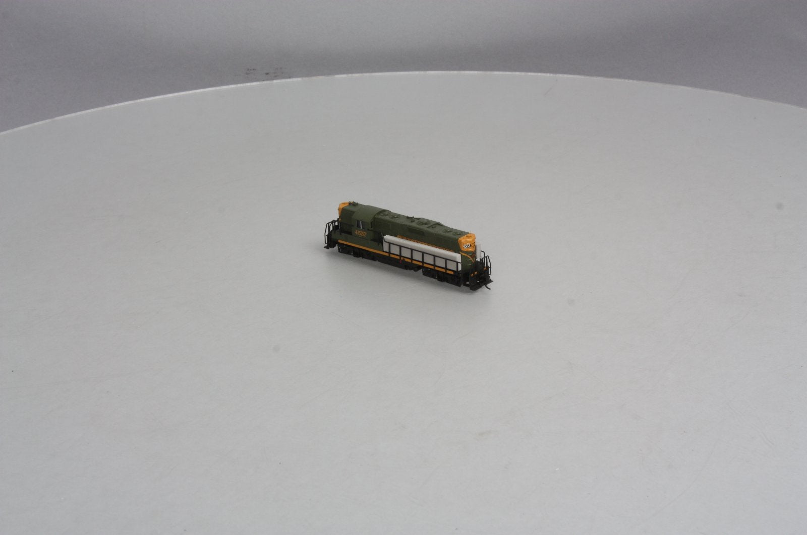Atlas 48383 N Central Vermont GP9 Diesel #4557