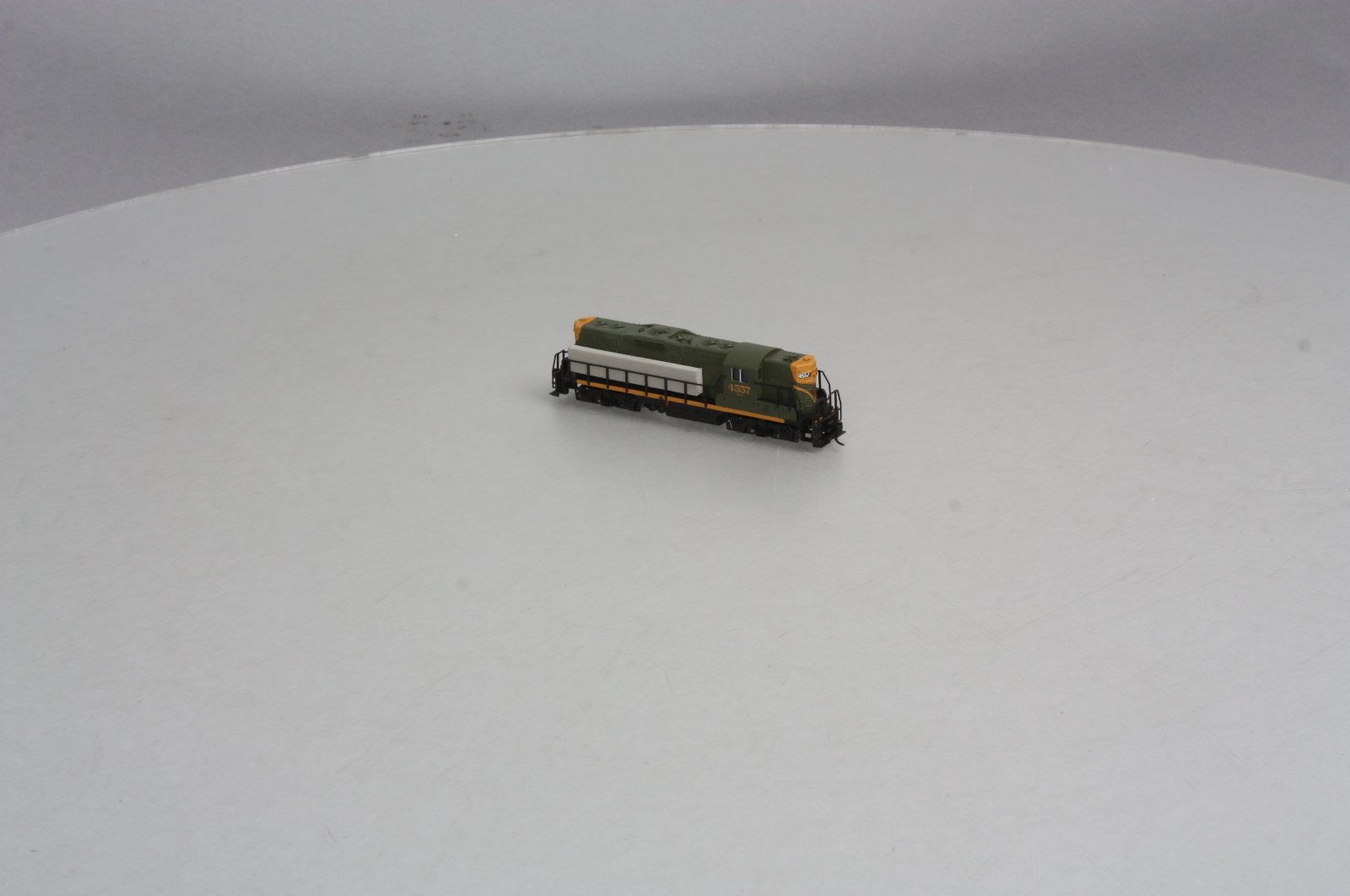 Atlas 48383 N Central Vermont GP9 Diesel #4557