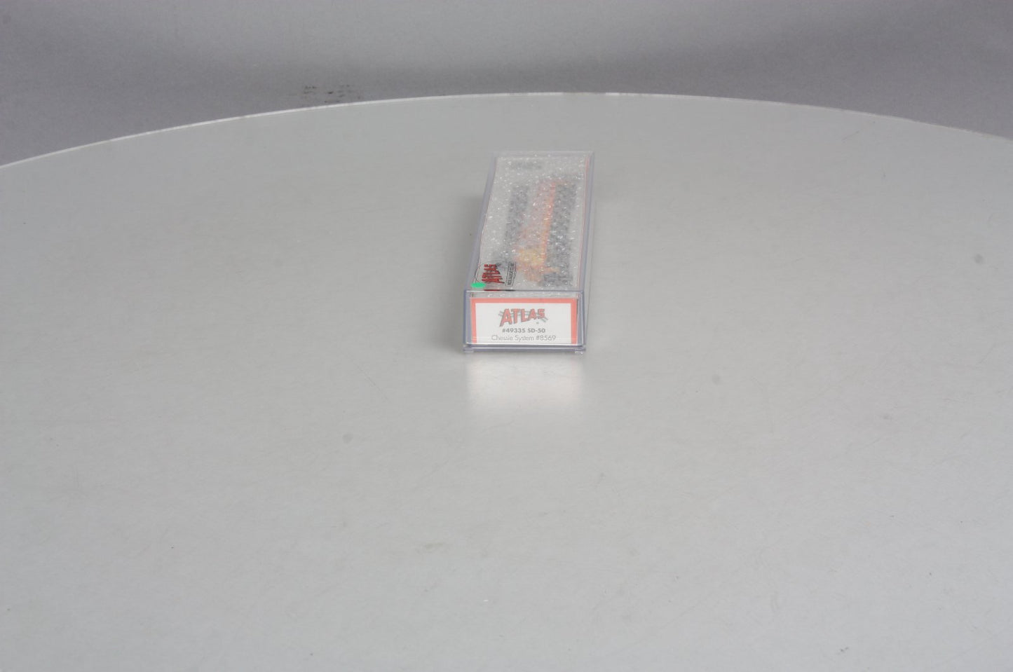 Atlas 49335 N Scale Chessie SD50 Diesel #8569