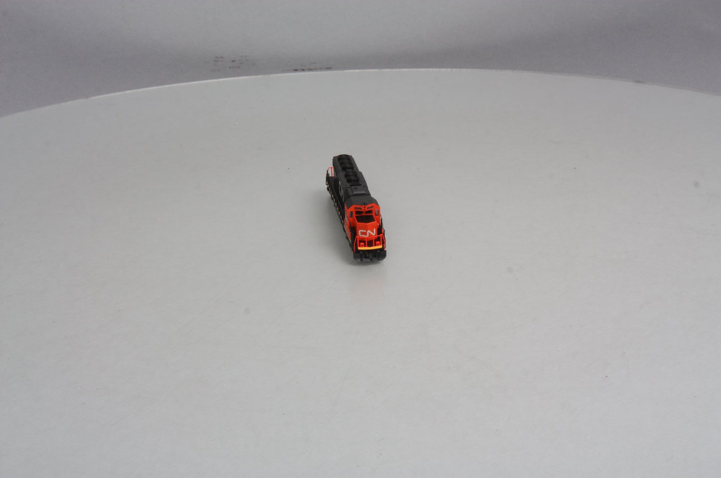 Kato 176-4954 N Scale Canadian National SD40-2 Powered Diesel Locomotive #6256