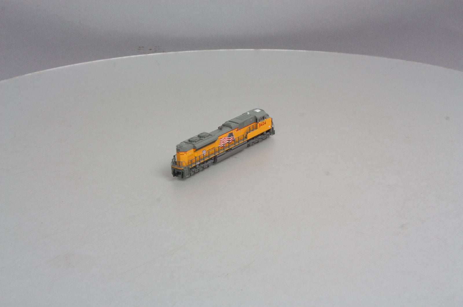 Kato 176-8401 N Union Pacific - Flag SD70ACe Powered Diesel #8424