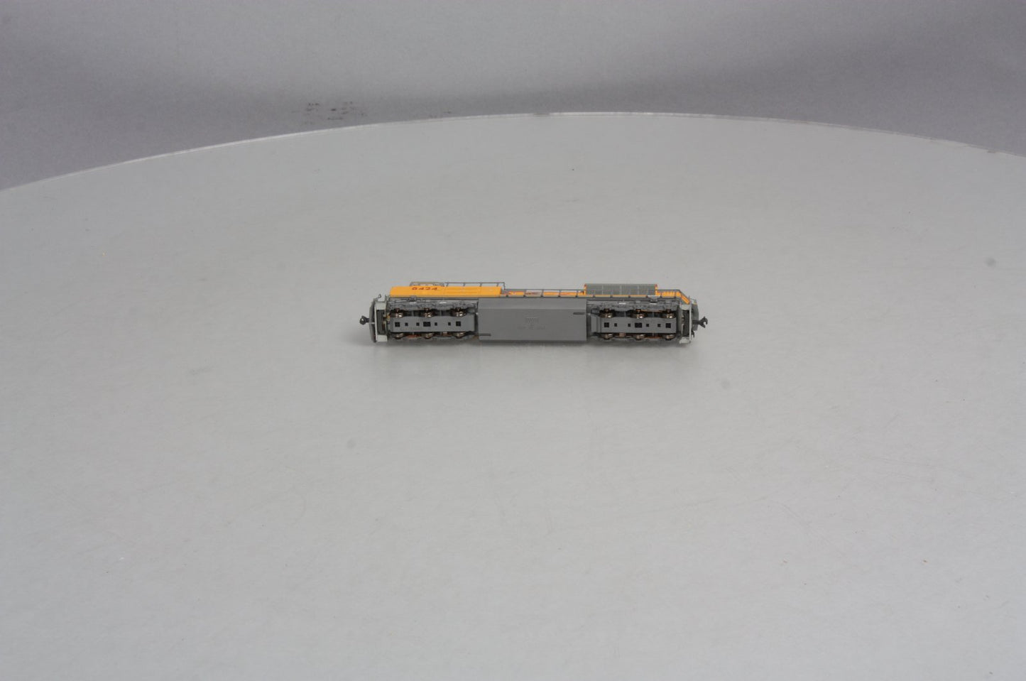 Kato 176-8401 N Union Pacific - Flag SD70ACe Powered Diesel #8424
