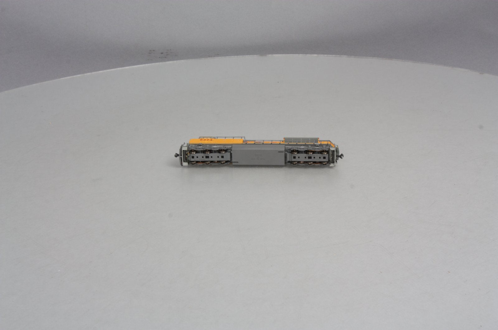 Kato 176-8401 N Union Pacific - Flag SD70ACe Powered Diesel #8424