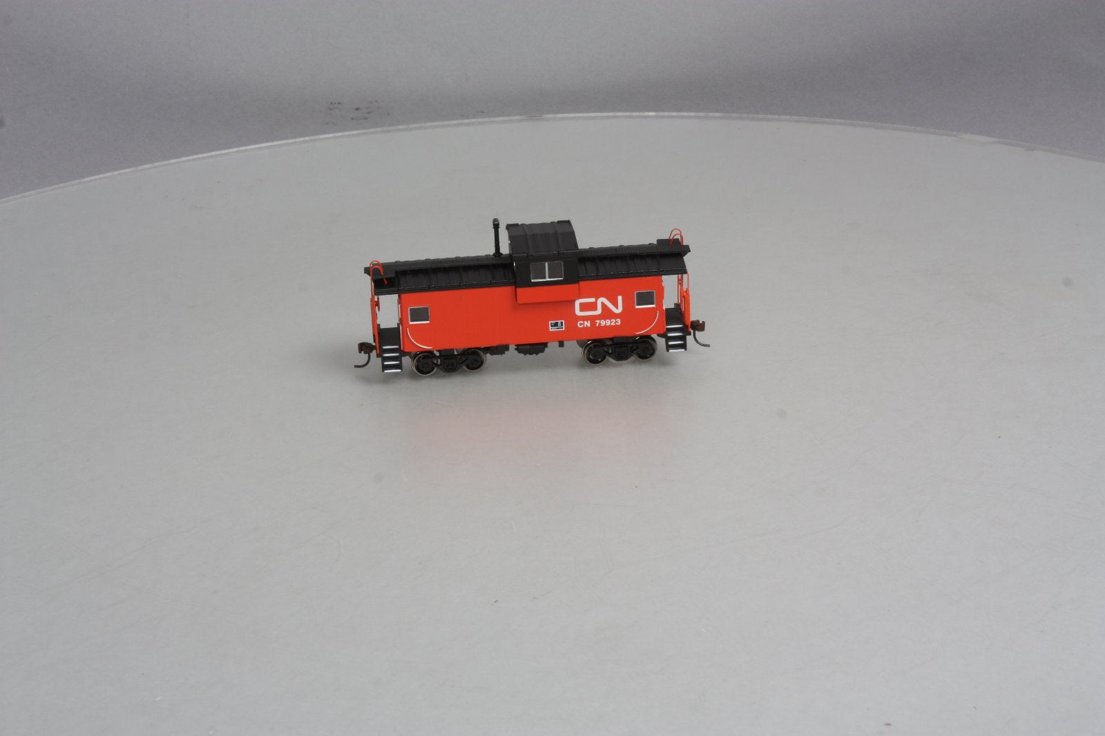 Athearn 75207 HO Canadian National Wide Vision Caboose #79923