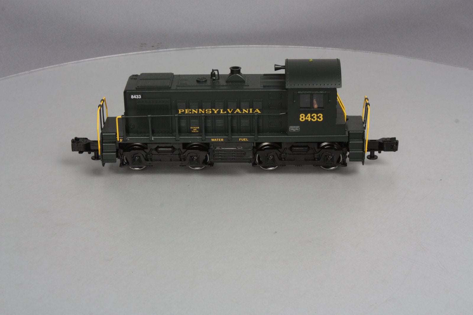 RMT 92315 O Pennsylvania S-4 Bang Diesel Switcher #8433 - 3 Rail