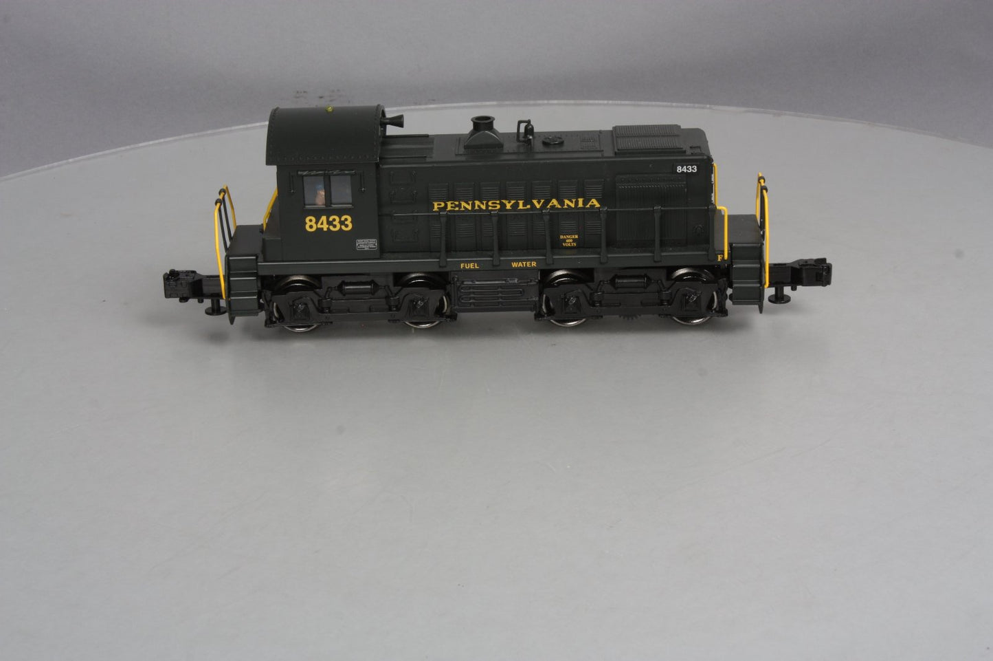 RMT 92315 O Pennsylvania S-4 Bang Diesel Switcher #8433 - 3 Rail