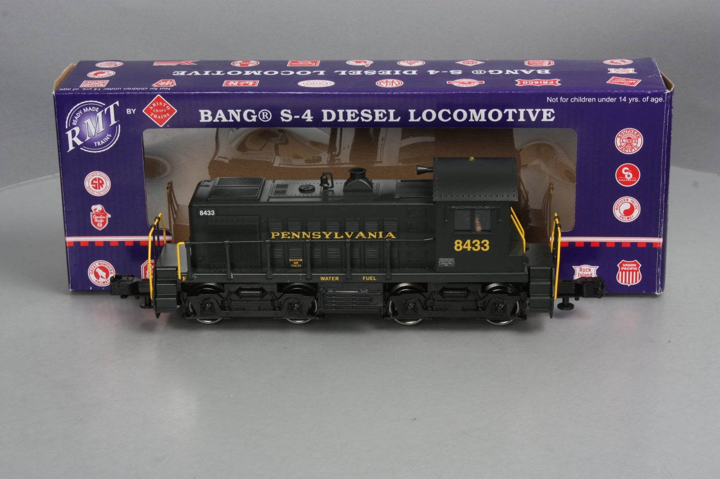 RMT 92315 O Pennsylvania S-4 Bang Diesel Switcher #8433 - 3 Rail