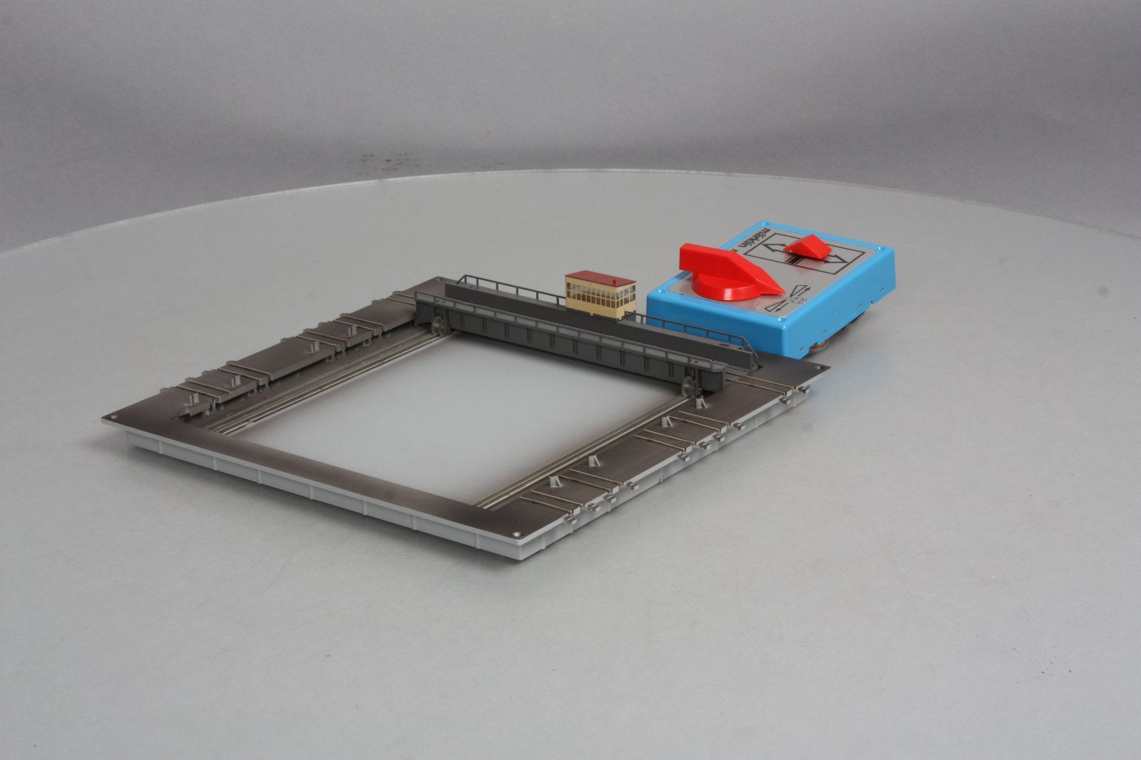 Marklin 8994 Z Scale Transfer Table – Trainz