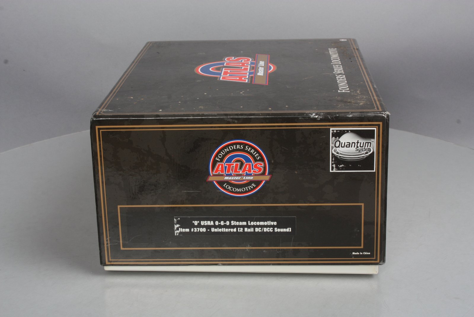 Atlas 3700 O Undecorated 2-Rail 0-6-0 with QSI