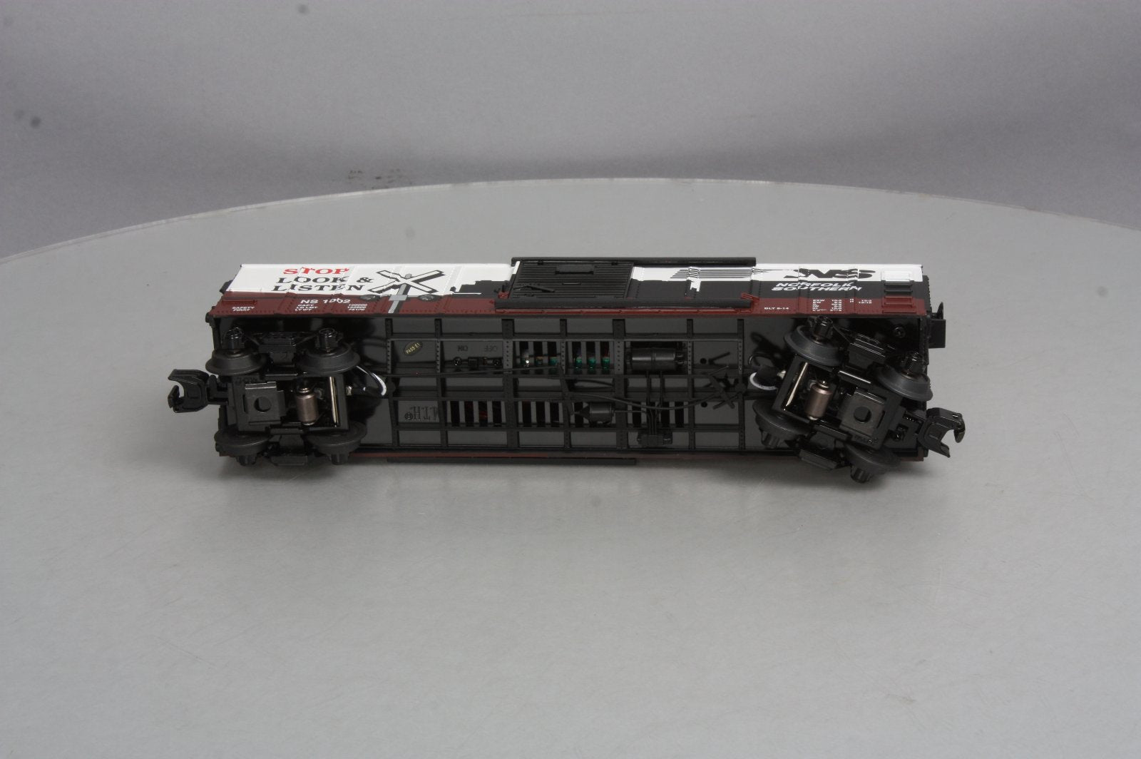 MTH 30-74777 O NS Boxcar w/Blinking LEDs
