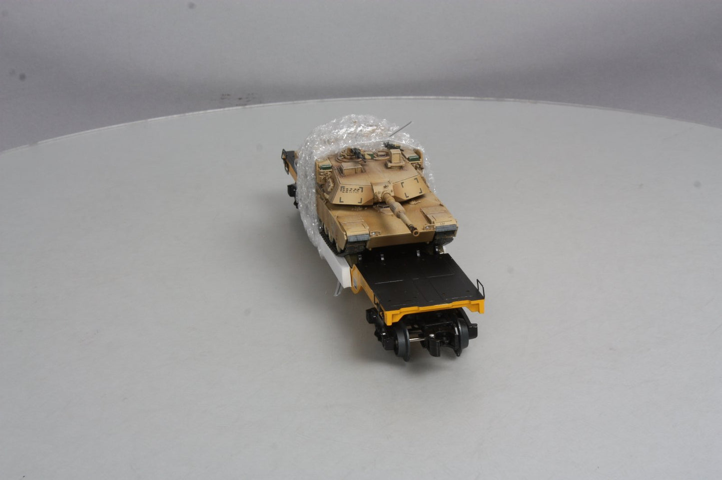 RMT 96699034 RMTX-20104 O Scale Flat Car w/Beep Shell Load (3-Rail)