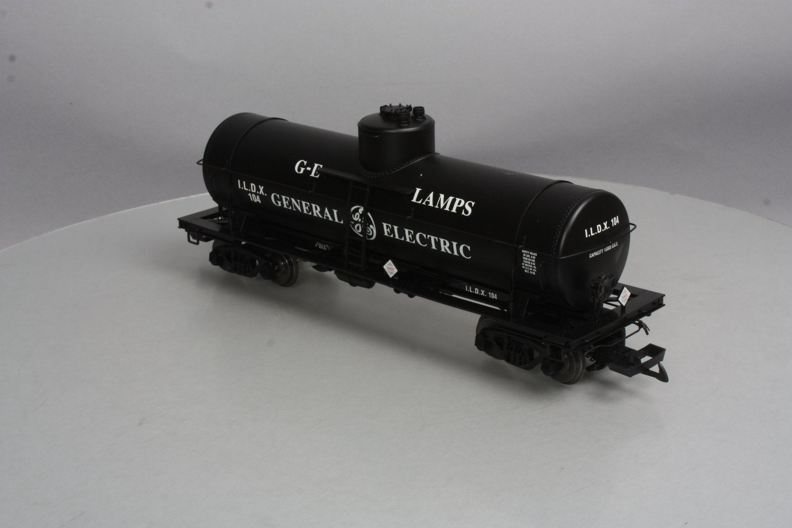 USA Trains R15118 G General Electric 10,000 Gallon Tank Car #104 - Metal Wheels
