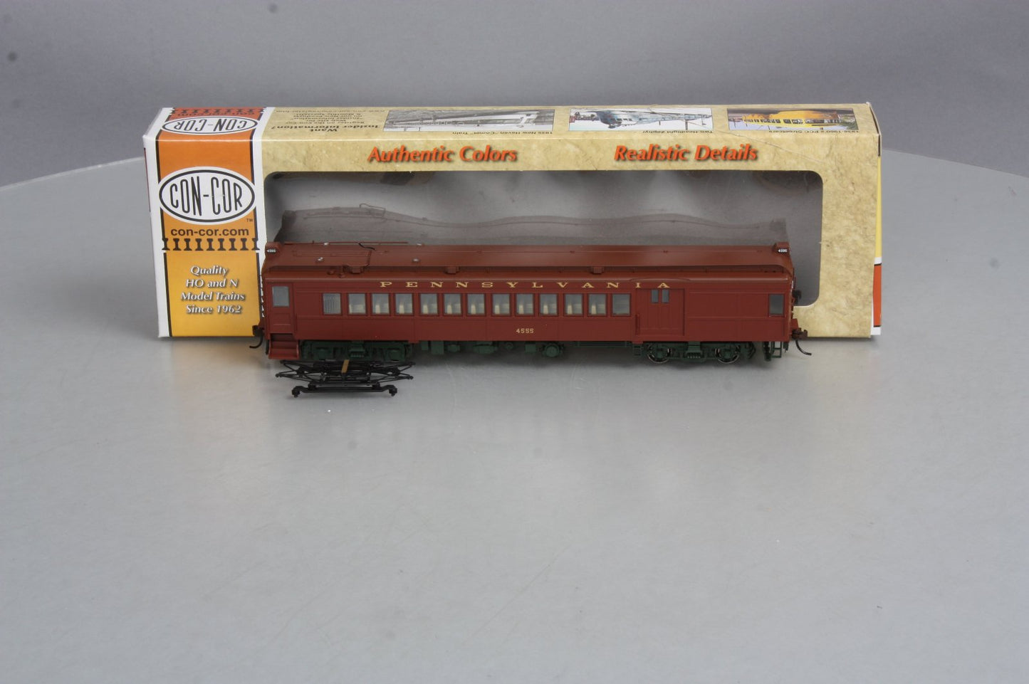 Con-Cor 194543 HO Pennsylvania Railroad Electric Powered P54 MU Combine