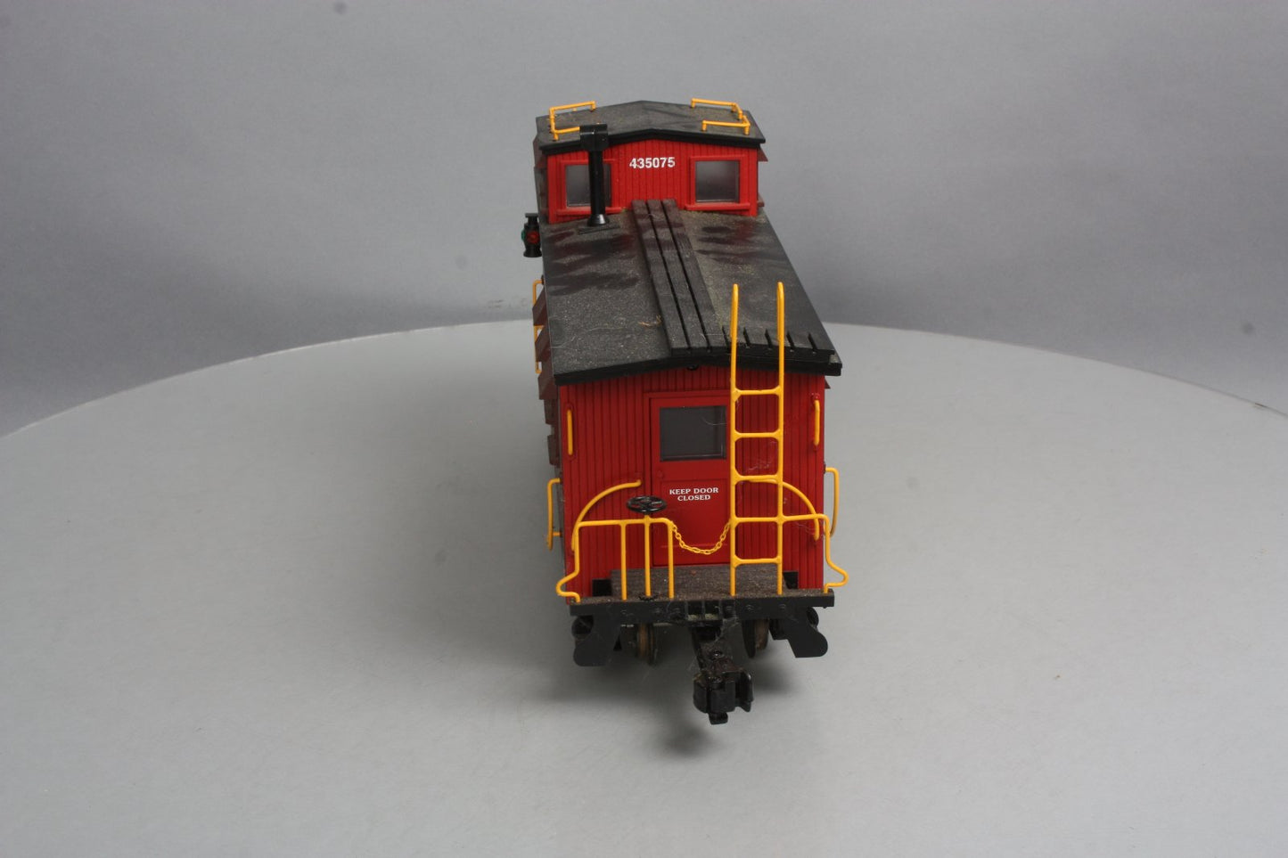 USA Trains R12023 Canadian Pacific Caboose - Metal Wheels
