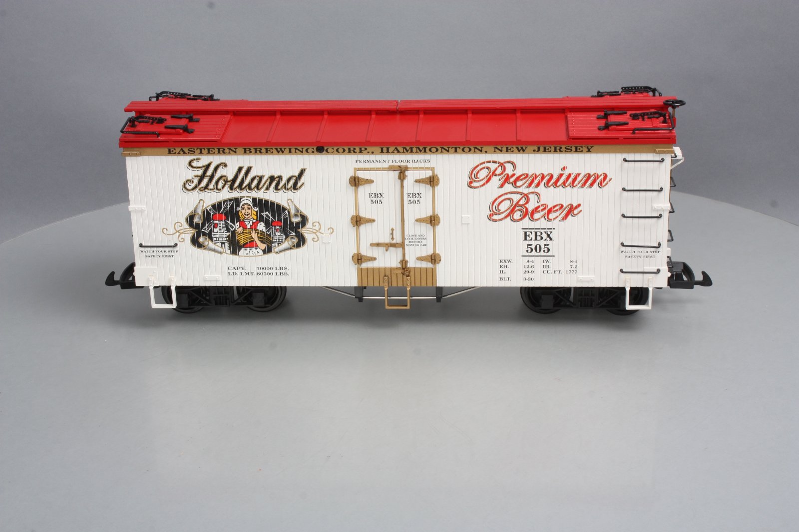 USA Trains R16414 G Scale Holland Beer Refrigerator Car