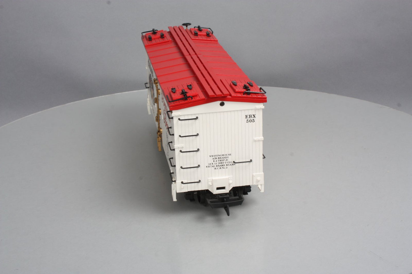 USA Trains R16414 G Scale Holland Beer Refrigerator Car