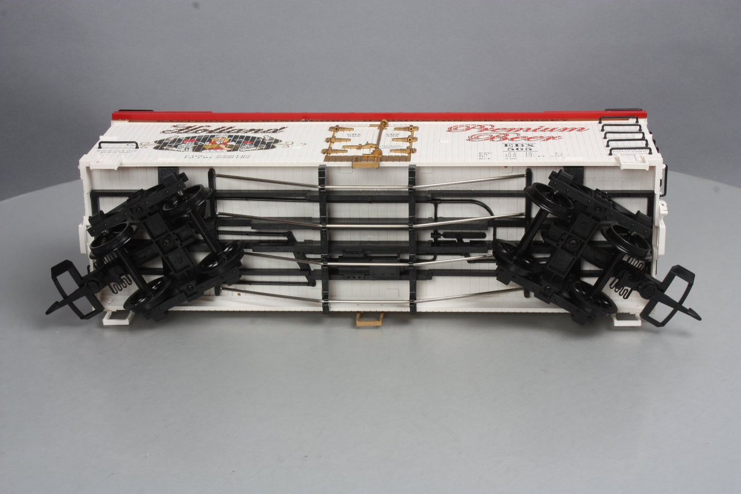 USA Trains R16414 G Scale Holland Beer Refrigerator Car