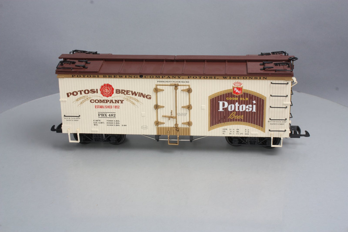 USA Trains R16410 G Scale Potosi Brewing Refrigerator Car