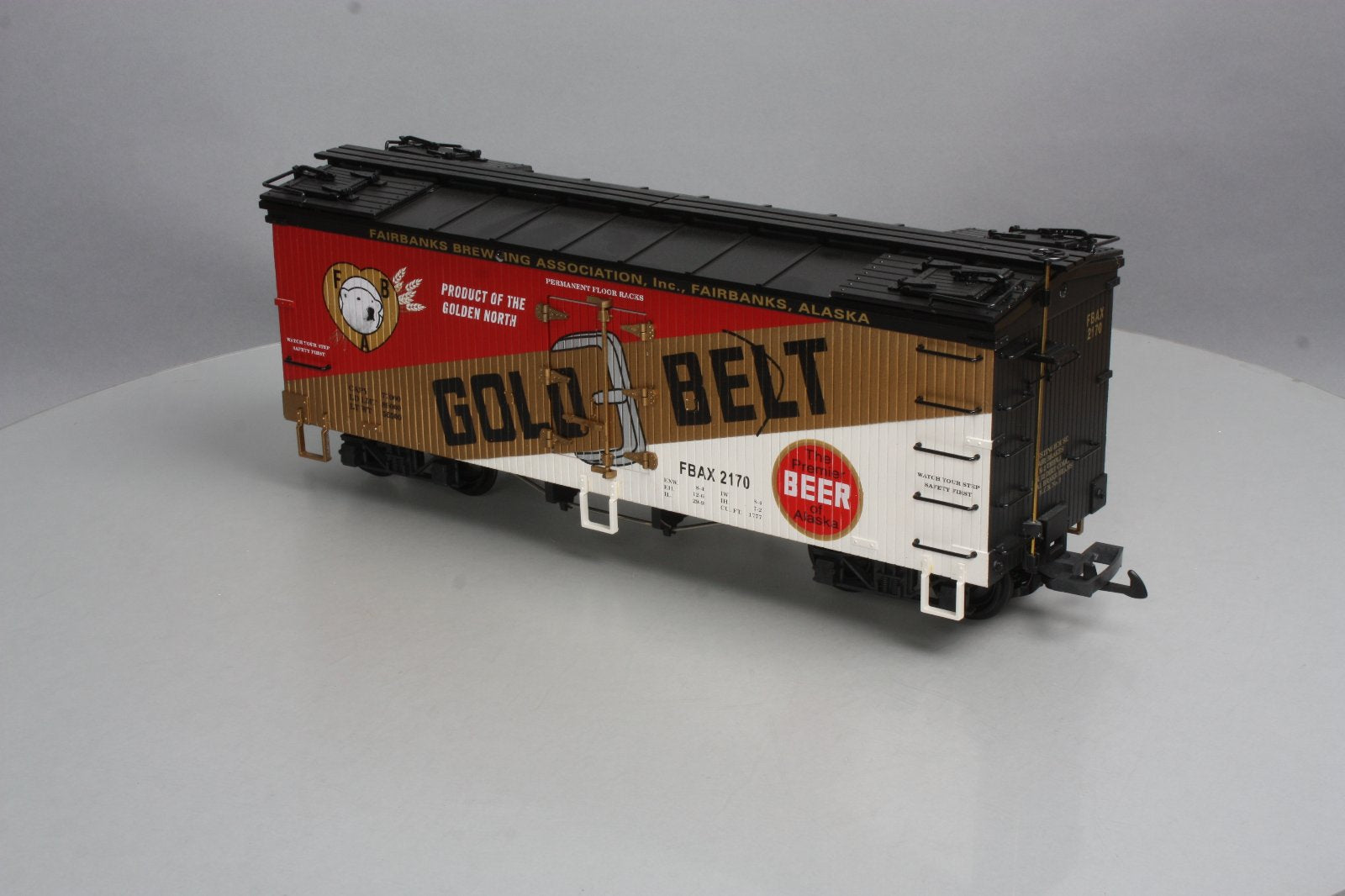 USA Trains 16427 G Scale Golden Belt Refrigerator Car