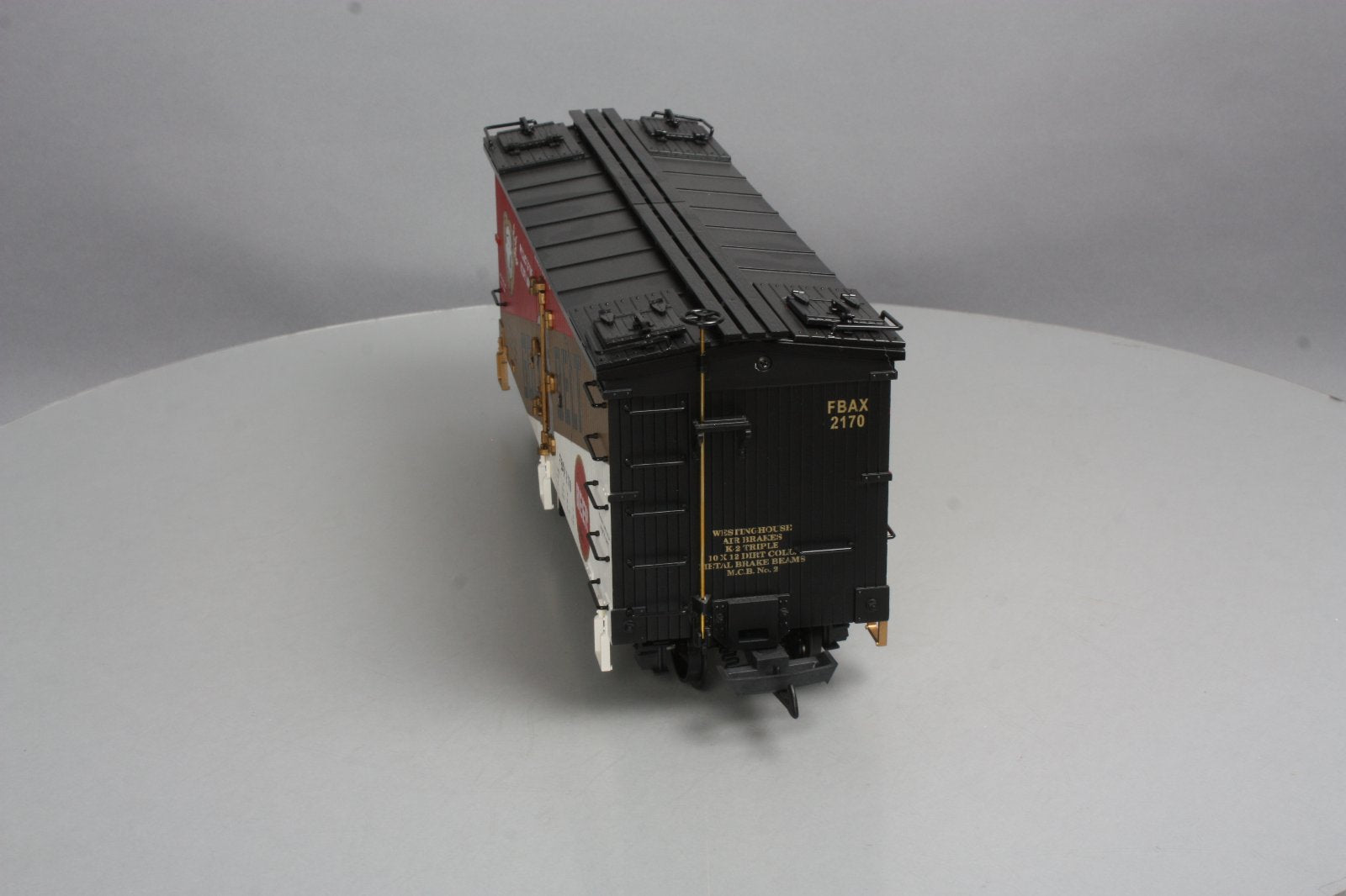 USA Trains 16427 G Scale Golden Belt Refrigerator Car
