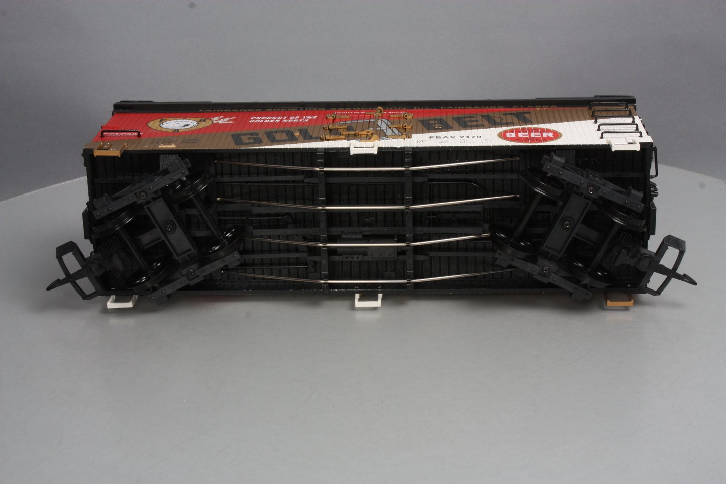 USA Trains 16427 G Scale Golden Belt Refrigerator Car