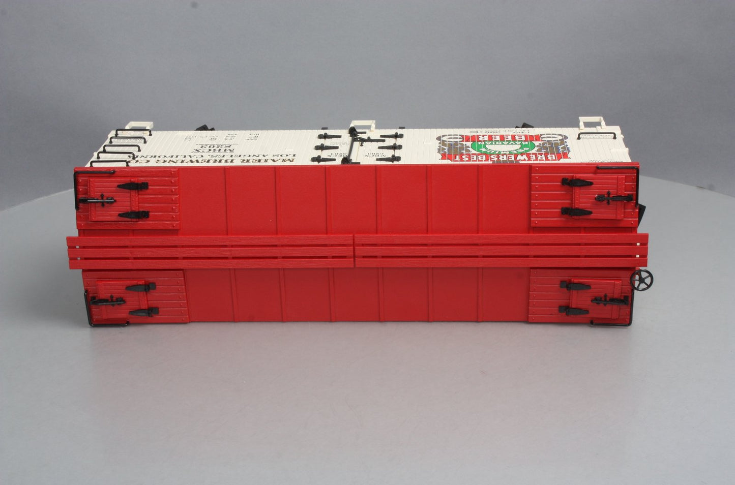 USA Trains 16366 G Scale Brewers' Best Beer Reefer #8203