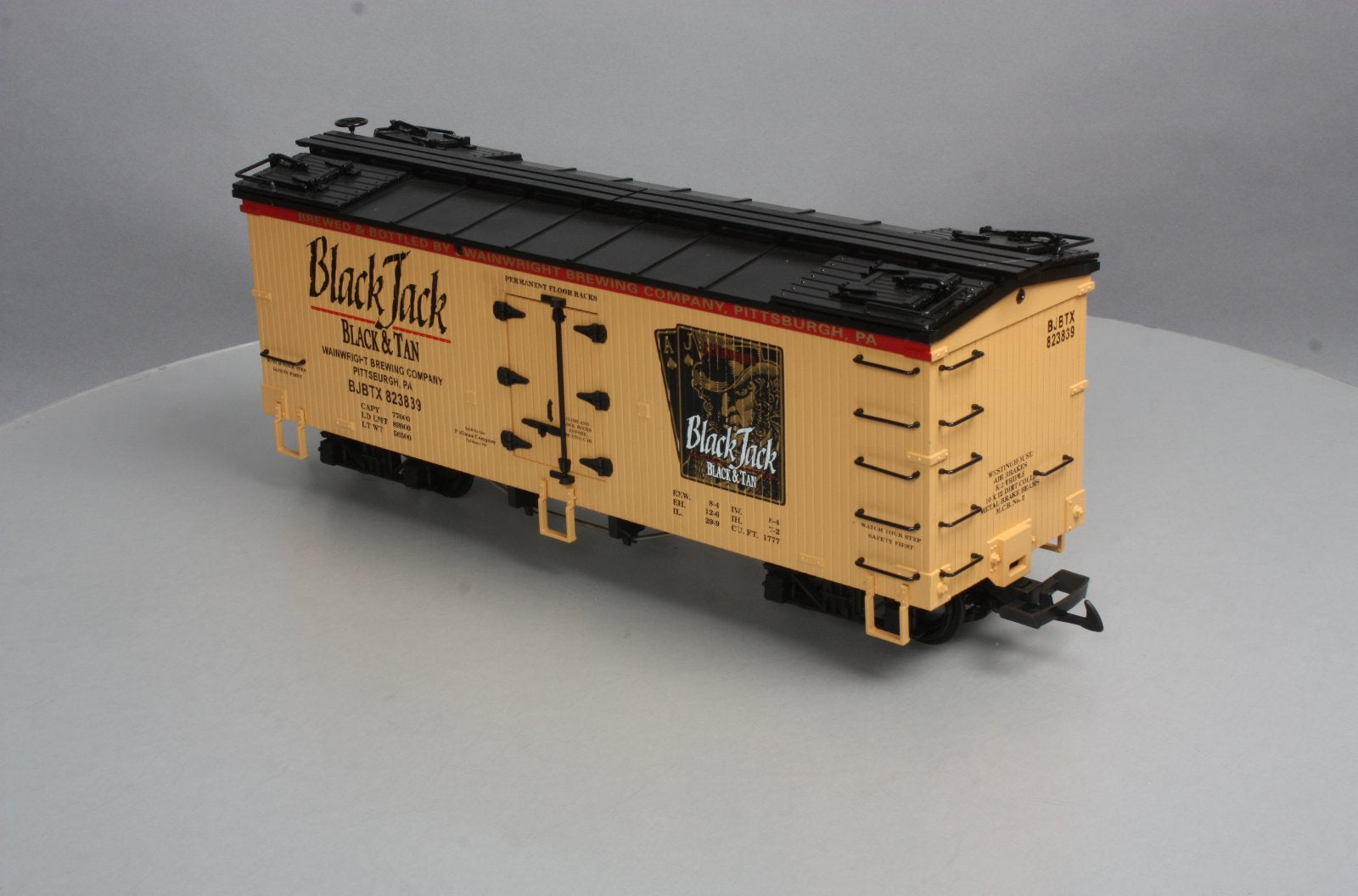 USA Trains 16381 G Scale Black Jack Refrigerator Car