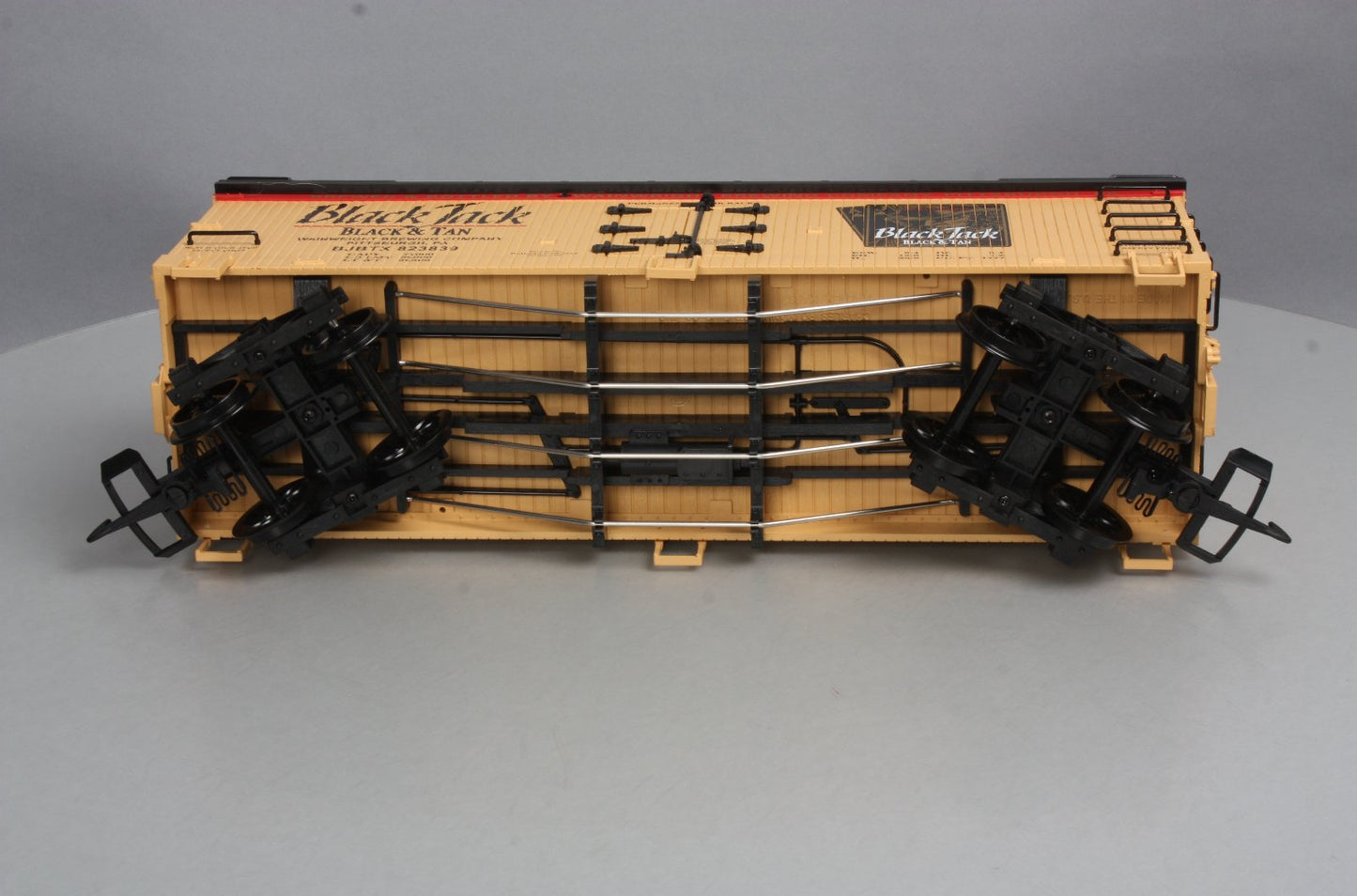 USA Trains 16381 G Scale Black Jack Refrigerator Car