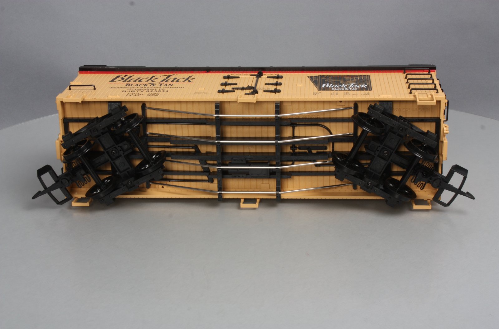 USA Trains 16381 G Scale Black Jack Refrigerator Car
