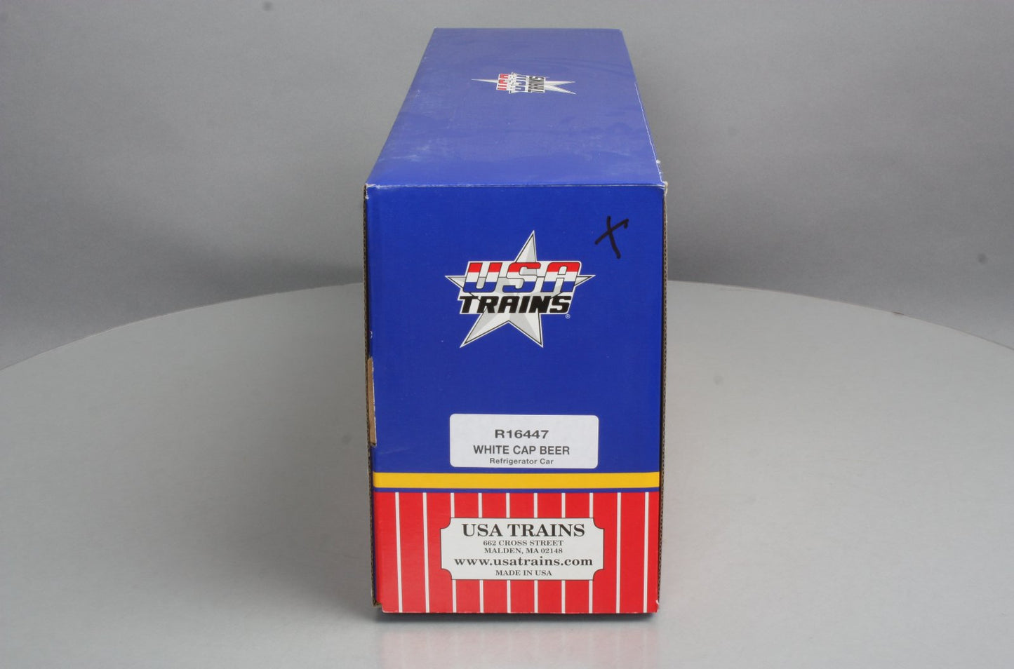 USA Trains 16447 G Scale White Cap Beer Reefer #794