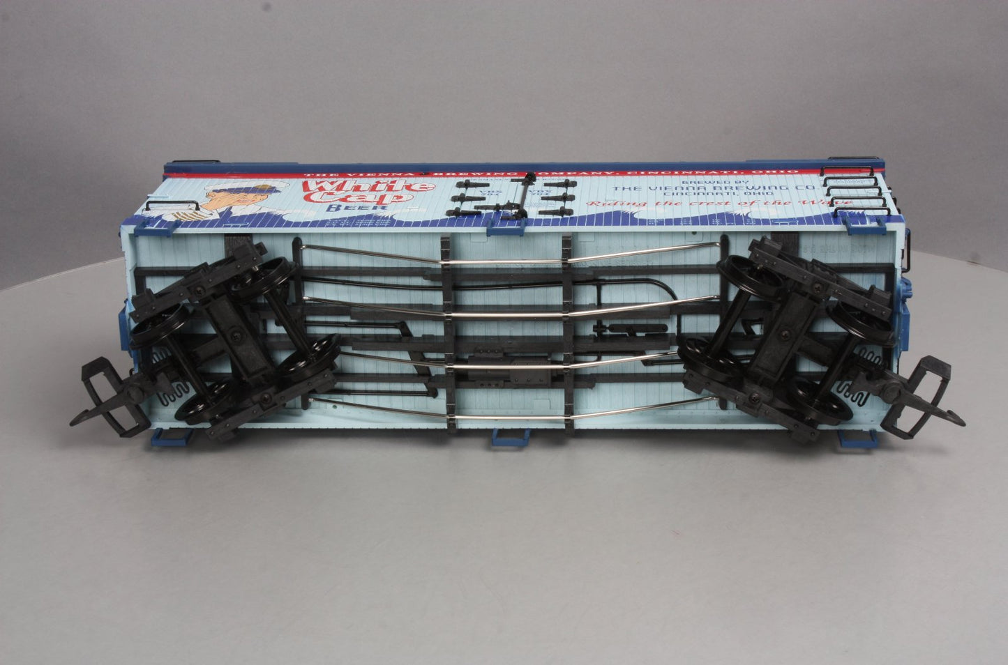 USA Trains 16447 G Scale White Cap Beer Reefer #794