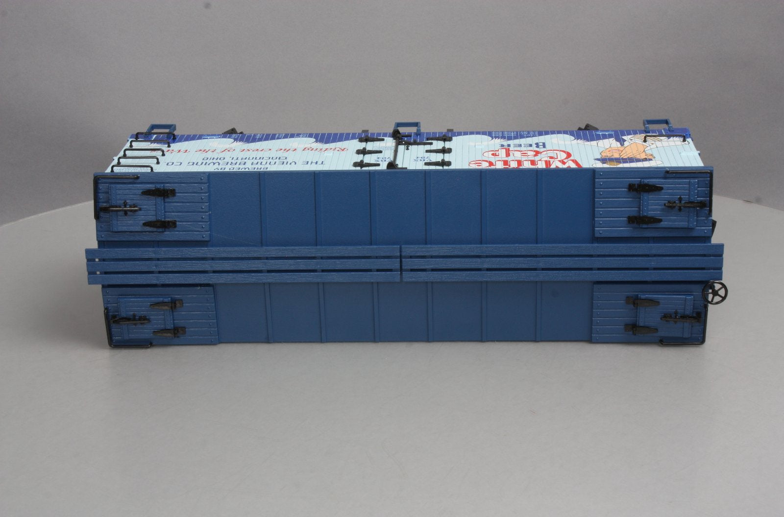 USA Trains 16447 G Scale White Cap Beer Reefer #794