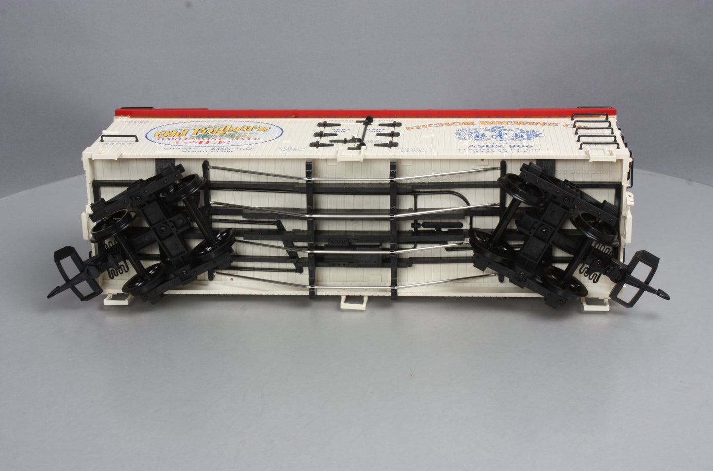 USA Trains 16367 G Scale Old Foghorn Ale Reefer #806
