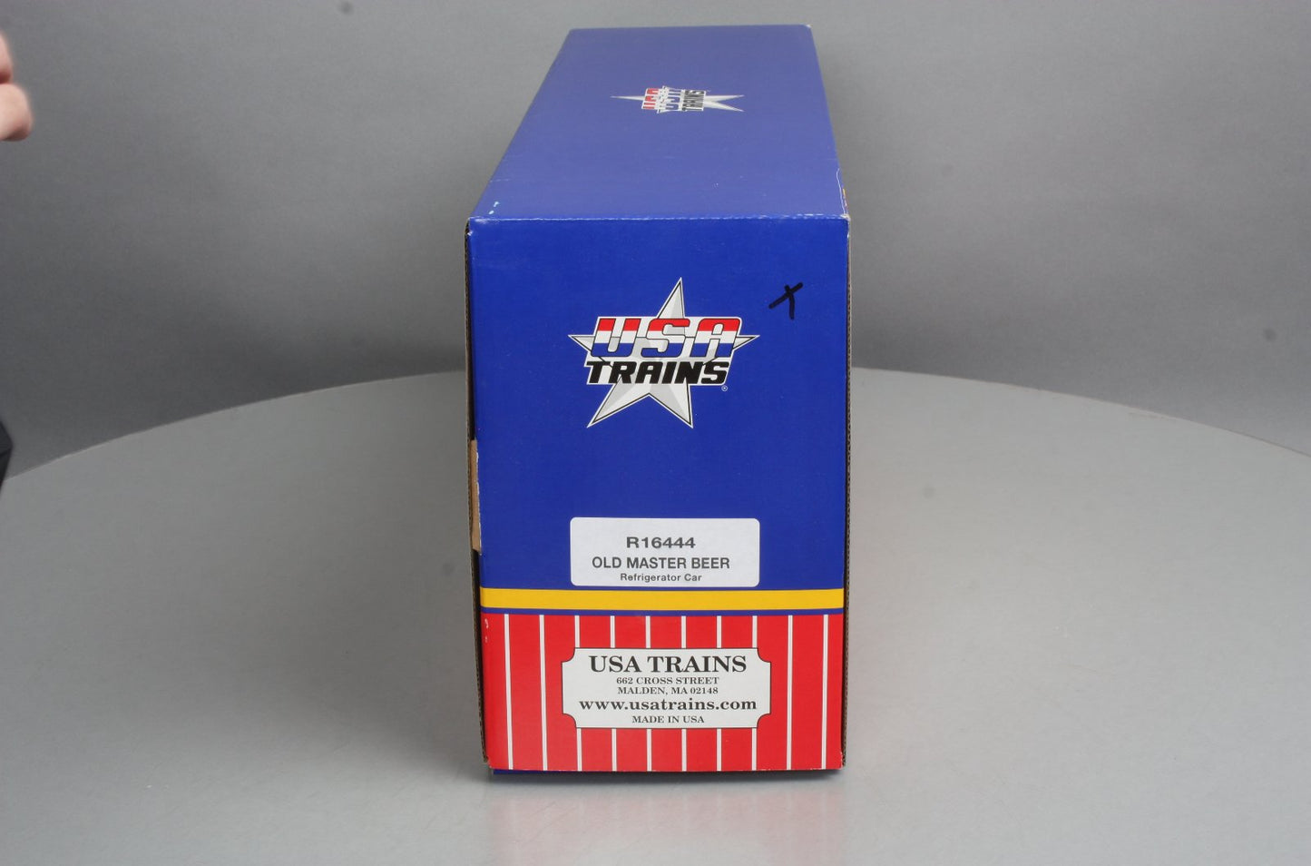 USA Trains 16444 G Scale Old Master Beer Reefer #2080