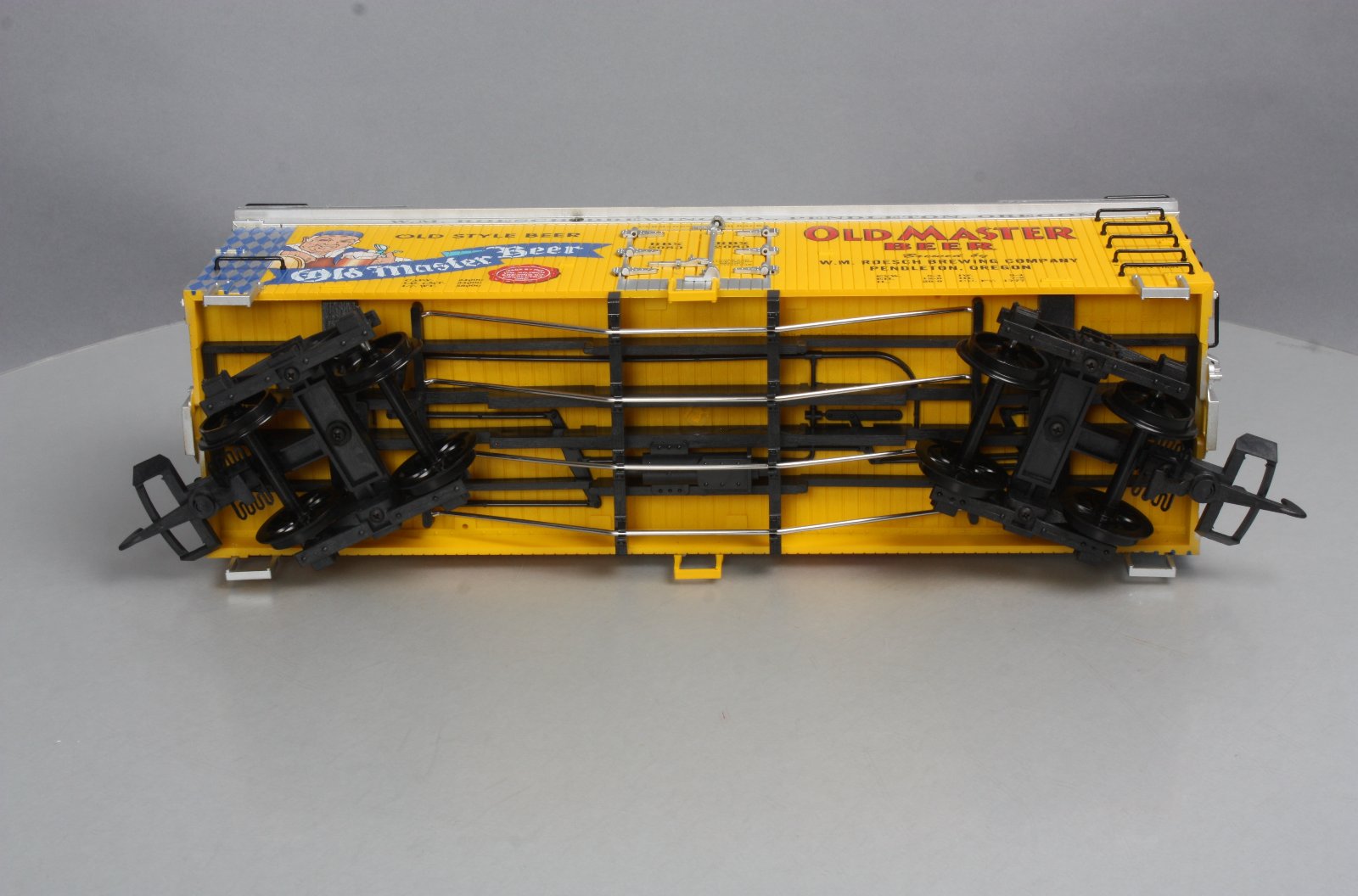 USA Trains 16444 G Scale Old Master Beer Reefer #2080