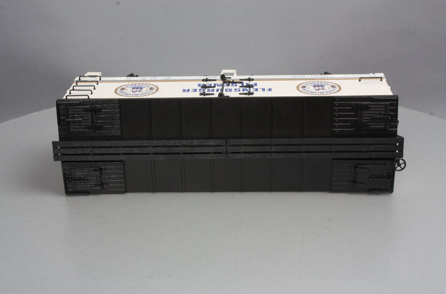 USA Trains 16371 G Scale Flensburger Pilsener Reefer