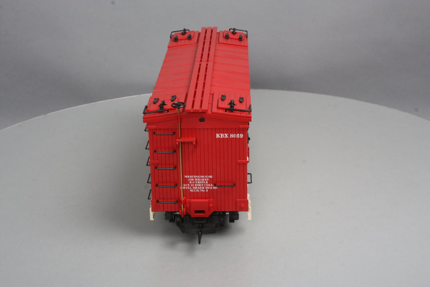 USA Trains R16424 G Scale Kingsbury Pale Beer Reefer #8059