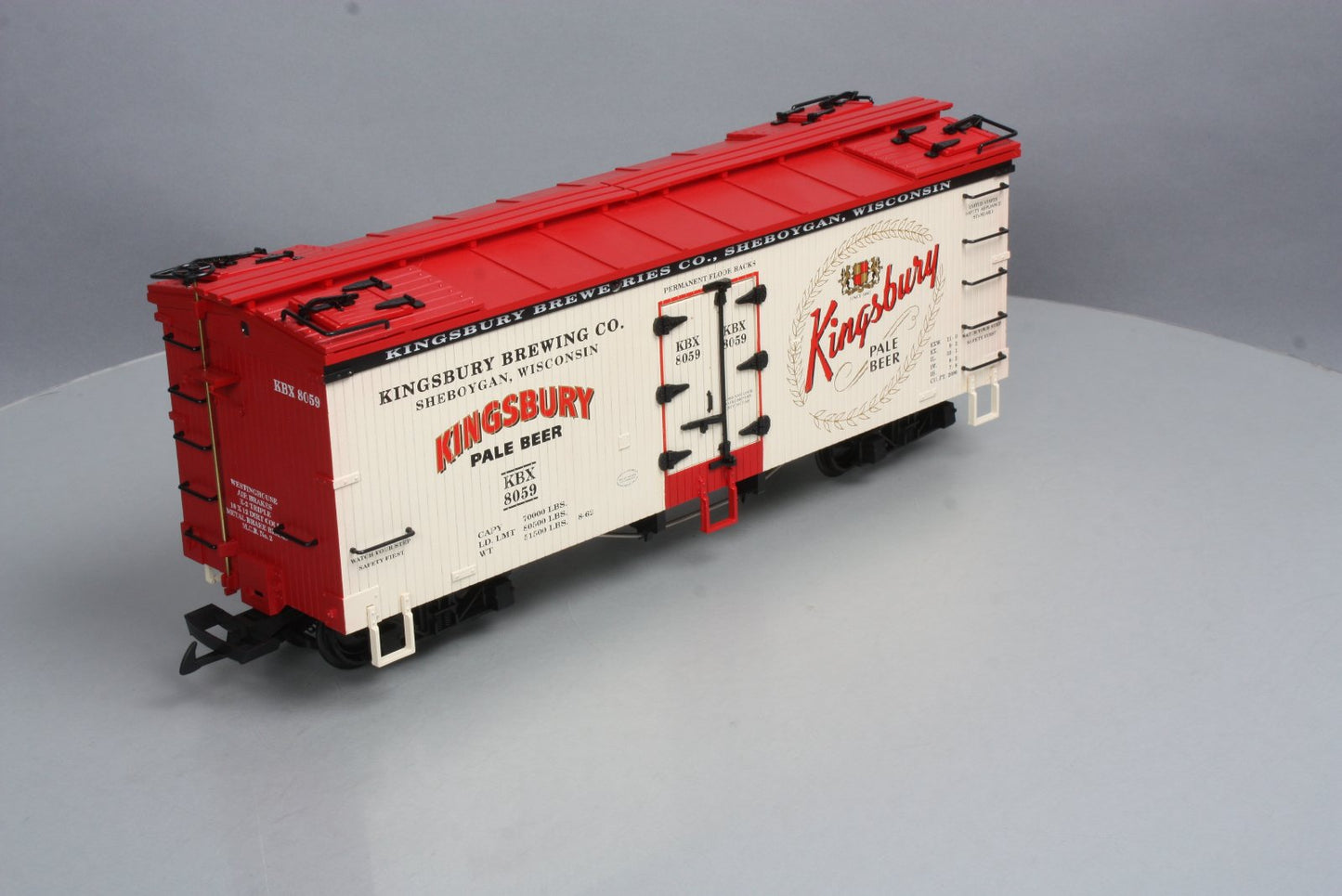 USA Trains R16424 G Scale Kingsbury Pale Beer Reefer #8059